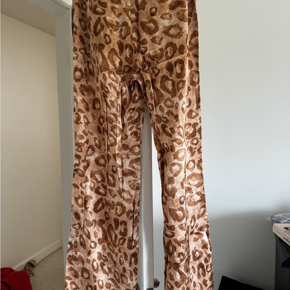 FAVORITE DAUGHTER The Low Favorite Pants Womens 0 in Leo Vibes - Picture 2 of 6